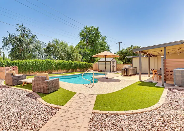 Holiday home 3 Mi To Dtwn Shops & Eats: W/ Pool! Mesa